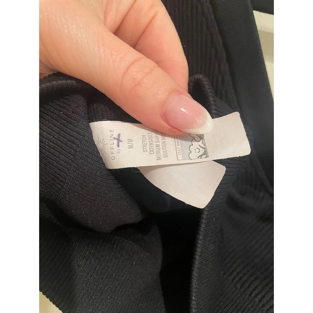OFFLINE by Aerie Ribbed V-Neck Sports Bra Black Medium Support Crop Top M